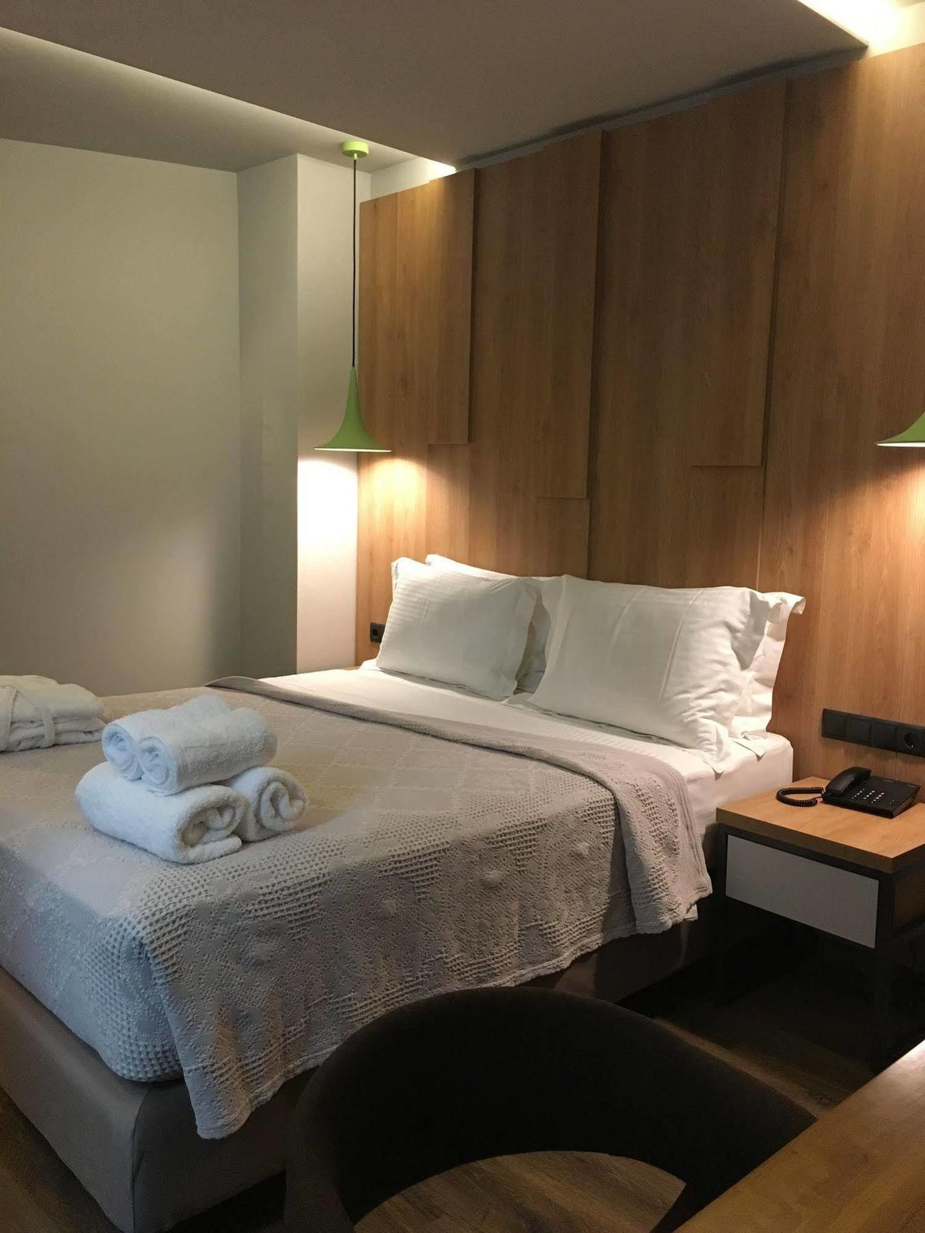 360 Degrees Hotel Atene