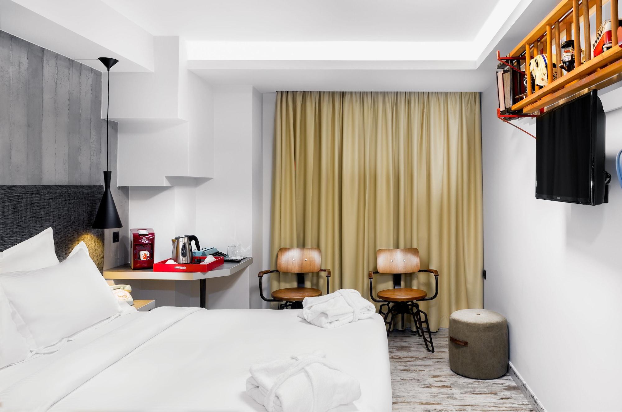 360 Degrees Hotel Atena
