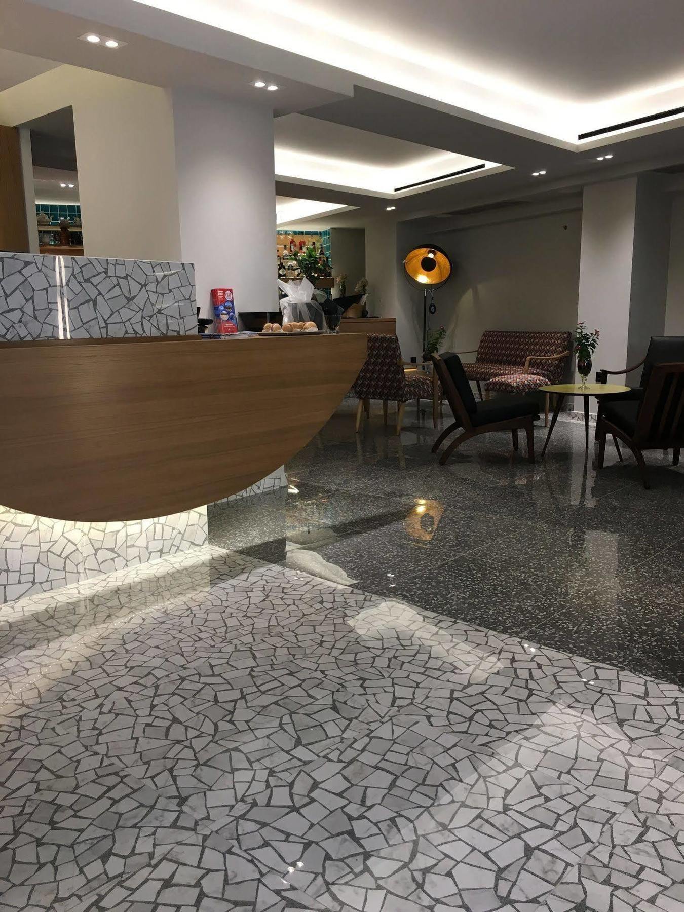 360 Degrees Hotel 3*